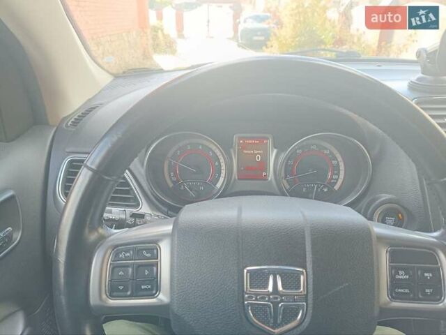 Серый Додж Джорни, объемом двигателя 3.6 л и пробегом 163 тыс. км за 13888 $, фото 26 на Automoto.ua