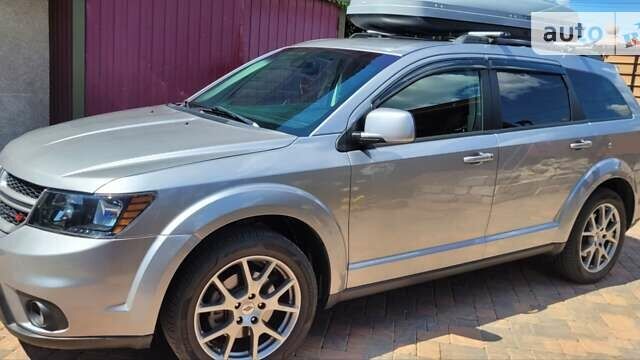 Серый Додж Джорни, объемом двигателя 3.6 л и пробегом 107 тыс. км за 14450 $, фото 4 на Automoto.ua