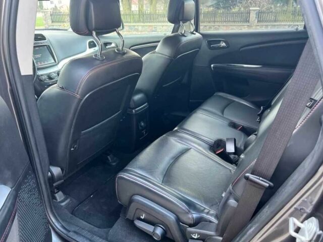 Серый Додж Джорни, объемом двигателя 2.4 л и пробегом 72 тыс. км за 11500 $, фото 9 на Automoto.ua