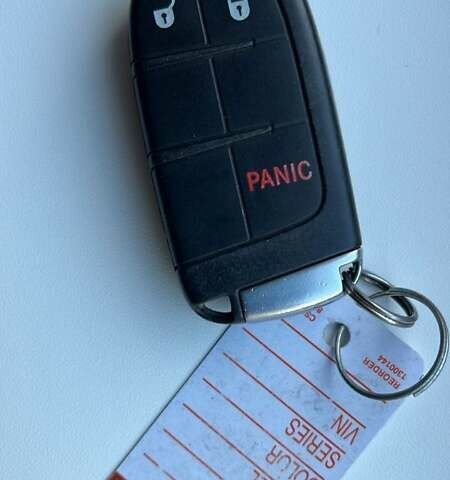 Серый Додж Джорни, объемом двигателя 2.36 л и пробегом 205 тыс. км за 11200 $, фото 5 на Automoto.ua