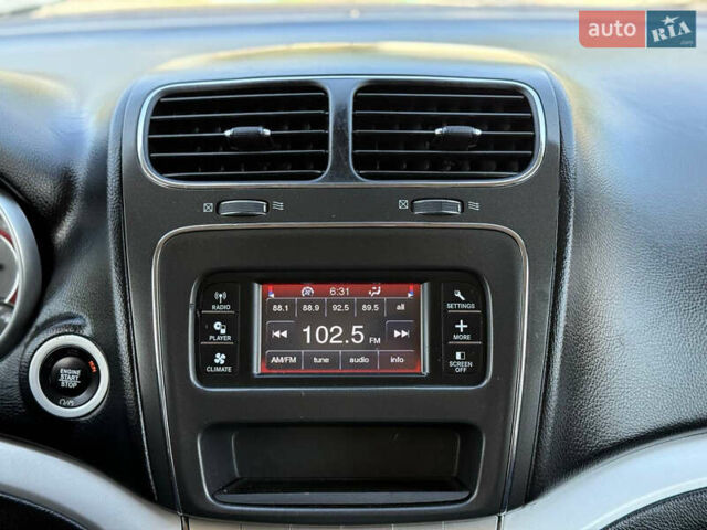 Сірий Додж Джорні, об'ємом двигуна 2.36 л та пробігом 67 тис. км за 11490 $, фото 22 на Automoto.ua