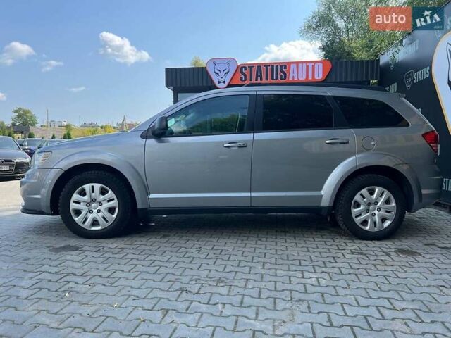 Серый Додж Джорни, объемом двигателя 2.36 л и пробегом 99 тыс. км за 13800 $, фото 4 на Automoto.ua