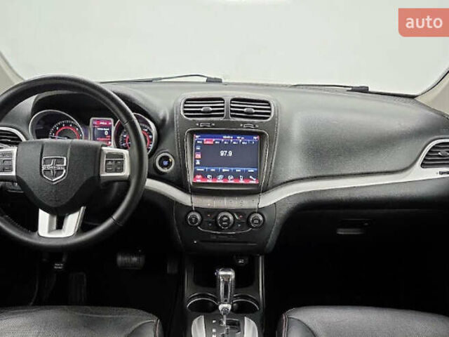 Сірий Додж Джорні, об'ємом двигуна 0 л та пробігом 68 тис. км за 1800 $, фото 8 на Automoto.ua