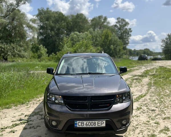 Сірий Додж Джорні, об'ємом двигуна 2.36 л та пробігом 92 тис. км за 15000 $, фото 18 на Automoto.ua