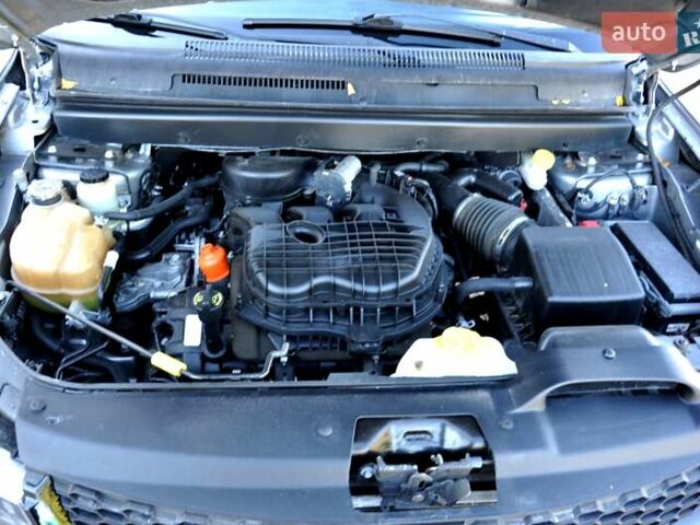 Серый Додж Джорни, объемом двигателя 3.6 л и пробегом 184 тыс. км за 12500 $, фото 27 на Automoto.ua