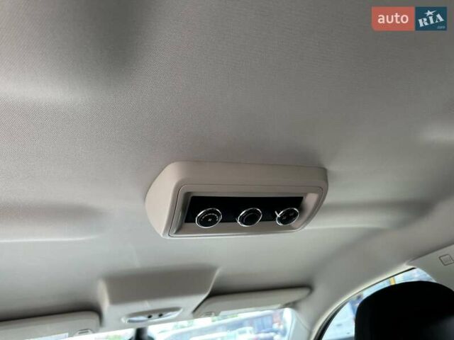 Серый Додж Джорни, объемом двигателя 2.36 л и пробегом 175 тыс. км за 12350 $, фото 9 на Automoto.ua