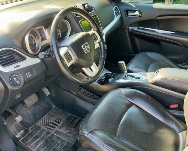 Сірий Додж Джорні, об'ємом двигуна 3.6 л та пробігом 134 тис. км за 16000 $, фото 42 на Automoto.ua