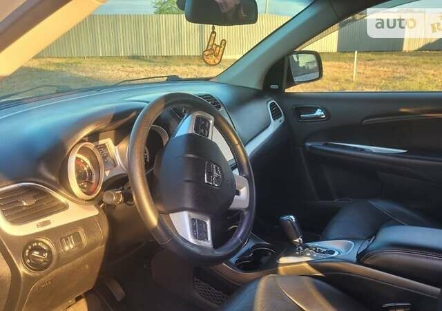 Серый Додж Джорни, объемом двигателя 3.6 л и пробегом 107 тыс. км за 14450 $, фото 10 на Automoto.ua