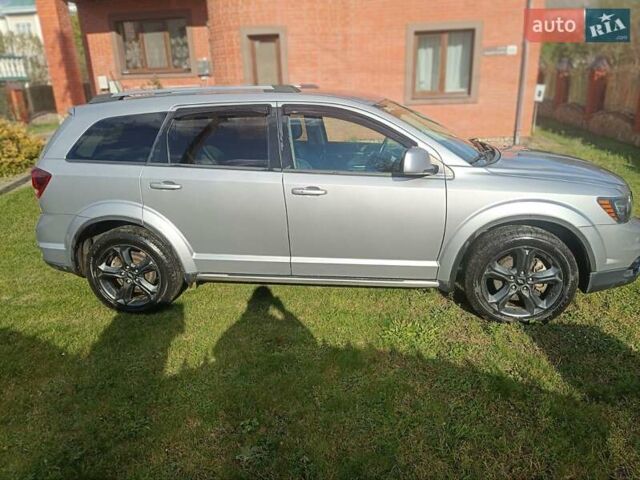 Серый Додж Джорни, объемом двигателя 3.6 л и пробегом 163 тыс. км за 13888 $, фото 10 на Automoto.ua