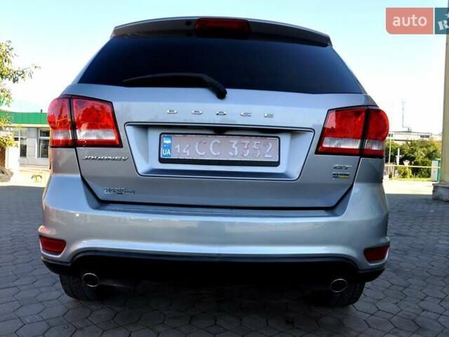 Серый Додж Джорни, объемом двигателя 3.6 л и пробегом 184 тыс. км за 12500 $, фото 9 на Automoto.ua