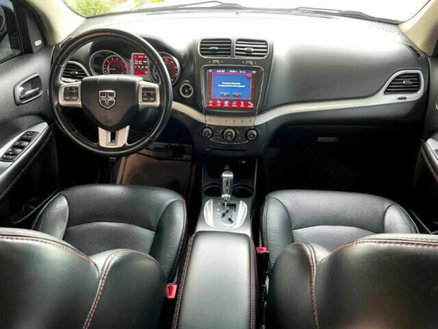 Серый Додж Джорни, объемом двигателя 3.6 л и пробегом 30 тыс. км за 4100 $, фото 11 на Automoto.ua