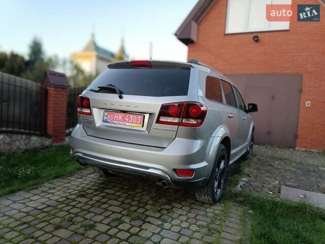 Серый Додж Джорни, объемом двигателя 3.6 л и пробегом 163 тыс. км за 14389 $, фото 11 на Automoto.ua