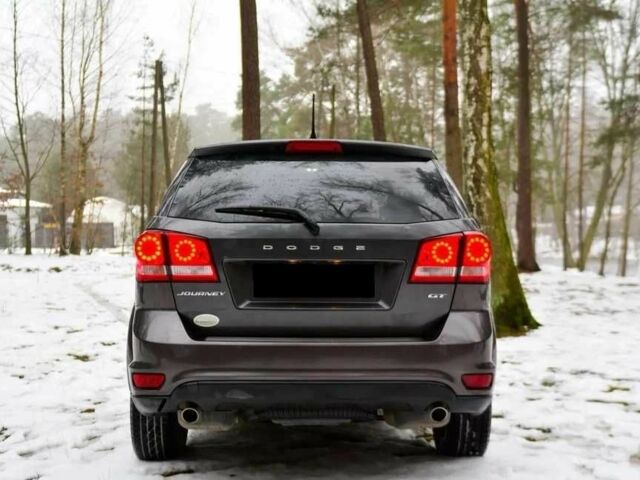 Серый Додж Джорни, объемом двигателя 0 л и пробегом 93 тыс. км за 9300 $, фото 3 на Automoto.ua