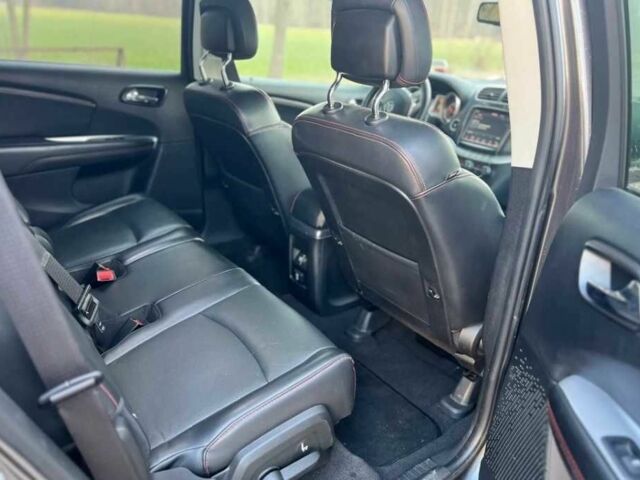 Серый Додж Джорни, объемом двигателя 2.4 л и пробегом 72 тыс. км за 11500 $, фото 10 на Automoto.ua