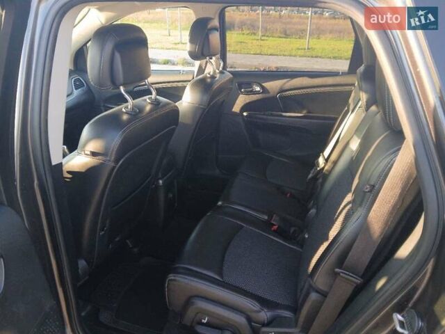 Сірий Додж Джорні, об'ємом двигуна 3.6 л та пробігом 131 тис. км за 16200 $, фото 18 на Automoto.ua