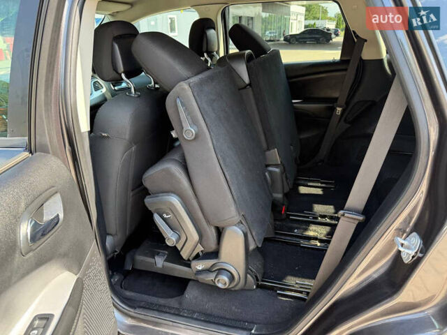 Сірий Додж Джорні, об'ємом двигуна 2.36 л та пробігом 67 тис. км за 11490 $, фото 29 на Automoto.ua