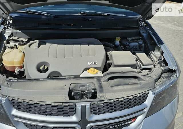 Сірий Додж Джорні, об'ємом двигуна 3.6 л та пробігом 72 тис. км за 18500 $, фото 95 на Automoto.ua