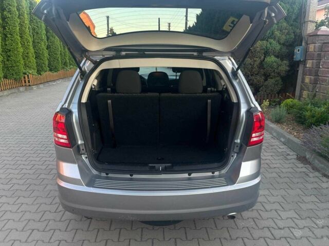 Сірий Додж Джорні, об'ємом двигуна 2.4 л та пробігом 101 тис. км за 13000 $, фото 7 на Automoto.ua