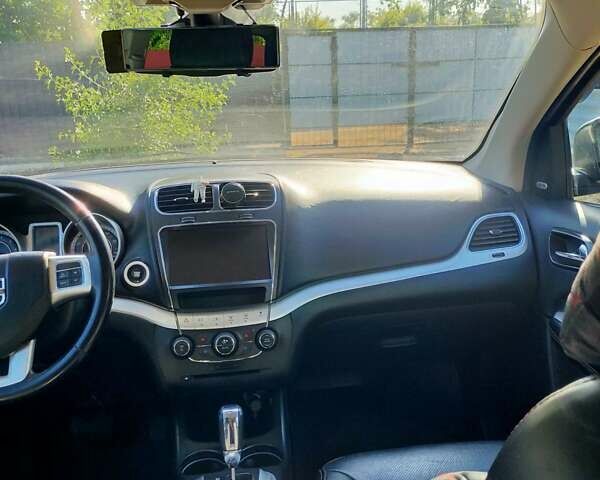 Сірий Додж Джорні, об'ємом двигуна 3.6 л та пробігом 134 тис. км за 16000 $, фото 22 на Automoto.ua