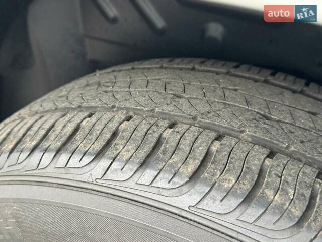 Сірий Додж Джорні, об'ємом двигуна 2.4 л та пробігом 124 тис. км за 13499 $, фото 68 на Automoto.ua