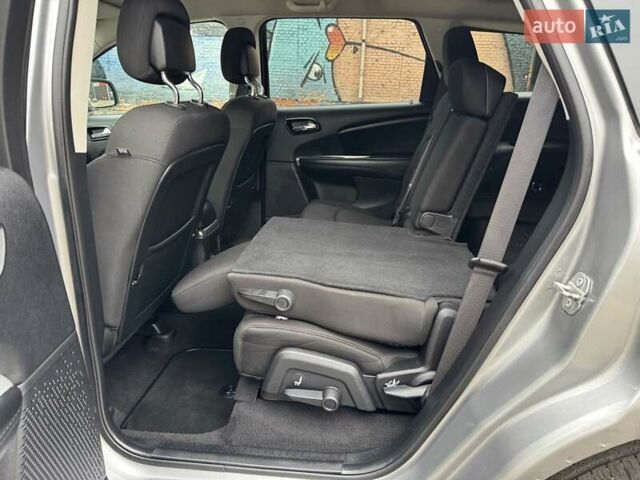 Сірий Додж Джорні, об'ємом двигуна 2.4 л та пробігом 124 тис. км за 13499 $, фото 45 на Automoto.ua