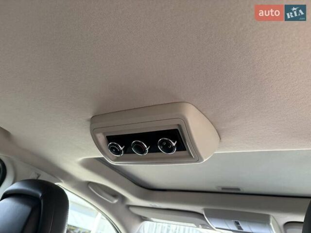 Додж Джорни 2020 в Киеве на Automoto.ua Серый Додж Джорни, объемом двигателя 2.36 л и пробегом 153 тыс. км за 13700 $, фото 9 на Automoto.ua