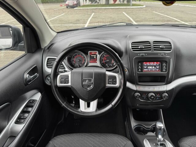 Серый Додж Джорни, объемом двигателя 2.4 л и пробегом 124 тыс. км за 13499 $, фото 18 на Automoto.ua