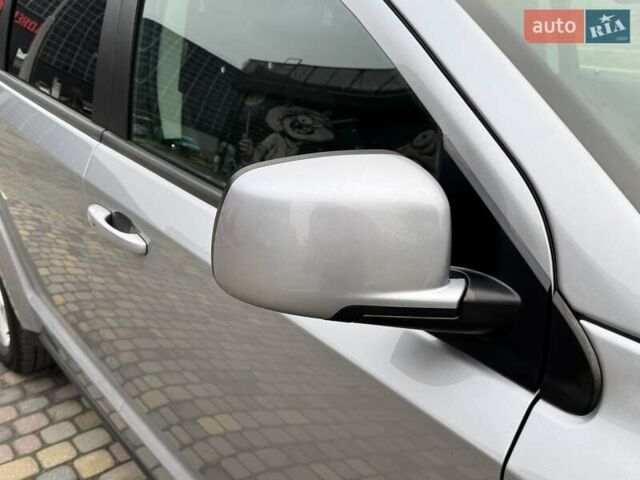 Сірий Додж Джорні, об'ємом двигуна 2.4 л та пробігом 124 тис. км за 13499 $, фото 58 на Automoto.ua