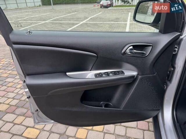 Сірий Додж Джорні, об'ємом двигуна 2.4 л та пробігом 124 тис. км за 13499 $, фото 37 на Automoto.ua