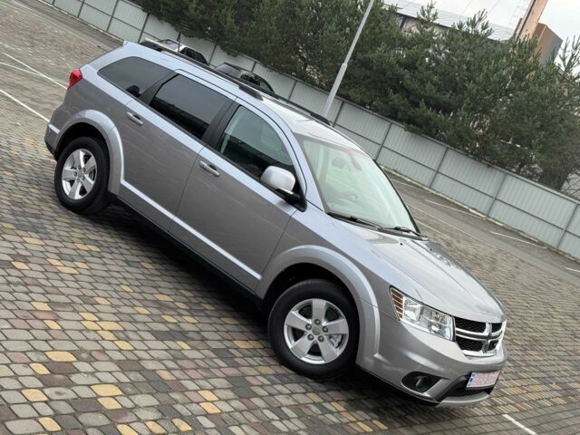 Серый Додж Джорни, объемом двигателя 2.4 л и пробегом 124 тыс. км за 13499 $, фото 11 на Automoto.ua