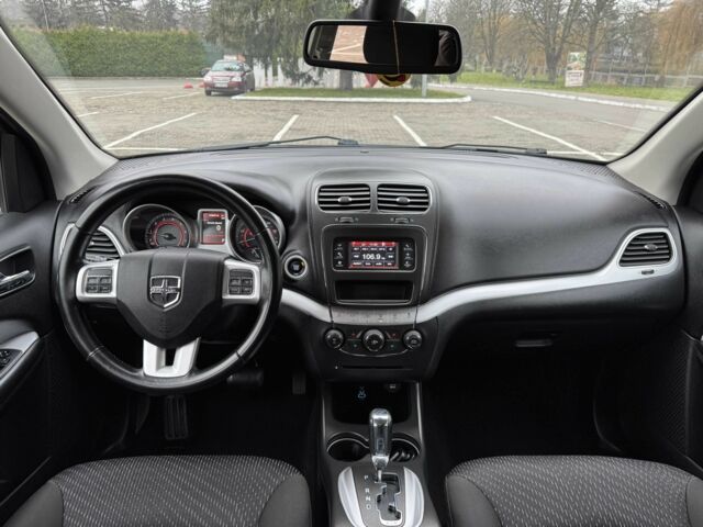 Серый Додж Джорни, объемом двигателя 2.4 л и пробегом 124 тыс. км за 13499 $, фото 17 на Automoto.ua