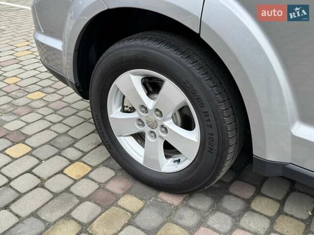Сірий Додж Джорні, об'ємом двигуна 2.4 л та пробігом 124 тис. км за 13499 $, фото 66 на Automoto.ua