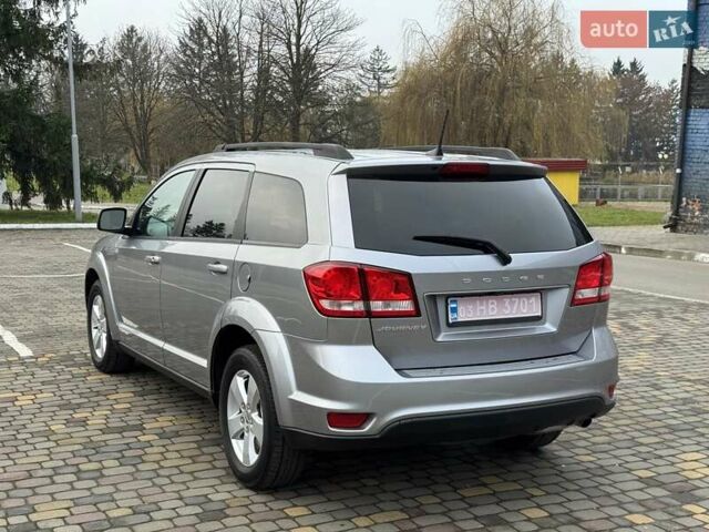 Сірий Додж Джорні, об'ємом двигуна 2.4 л та пробігом 124 тис. км за 13499 $, фото 7 на Automoto.ua