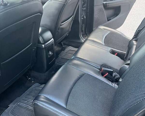 Серый Додж Джорни, объемом двигателя 2.36 л и пробегом 166 тыс. км за 12600 $, фото 33 на Automoto.ua