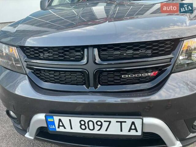 Серый Додж Джорни, объемом двигателя 2.36 л и пробегом 166 тыс. км за 12600 $, фото 10 на Automoto.ua
