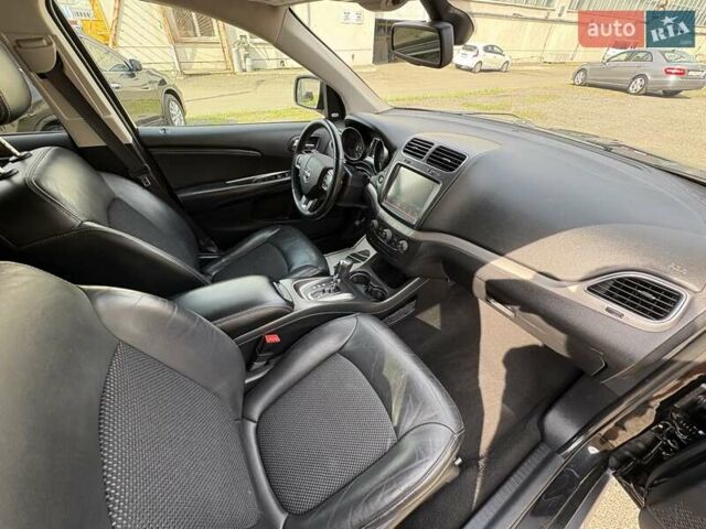 Додж Джорни 2020 в Киеве на Automoto.ua Серый Додж Джорни, объемом двигателя 2.36 л и пробегом 153 тыс. км за 13700 $, фото 6 на Automoto.ua