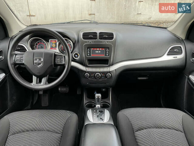 Додж Джорни 2020 в Киеве на Automoto.ua Серый Додж Джорни, объемом двигателя 2.36 л и пробегом 92 тыс. км за 14990 $, фото 17 на Automoto.ua