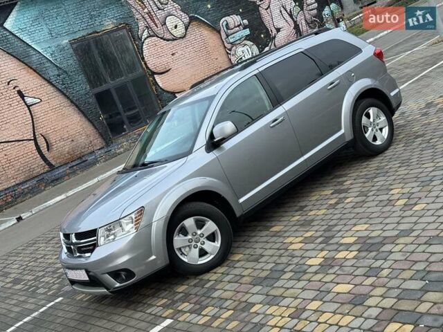 Сірий Додж Джорні, об'ємом двигуна 2.4 л та пробігом 124 тис. км за 13499 $, фото 3 на Automoto.ua