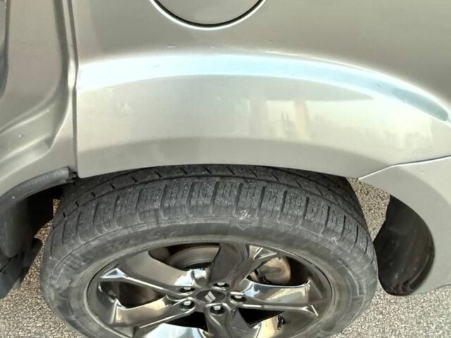 Сірий Додж Джорні, об'ємом двигуна 2.4 л та пробігом 127 тис. км за 14999 $, фото 7 на Automoto.ua