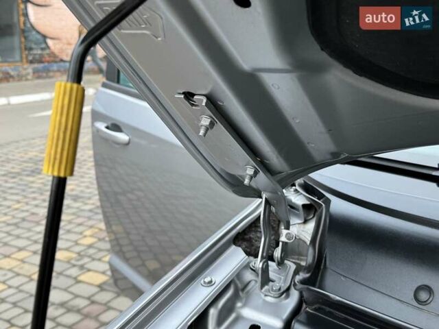 Сірий Додж Джорні, об'ємом двигуна 2.4 л та пробігом 124 тис. км за 13499 $, фото 75 на Automoto.ua