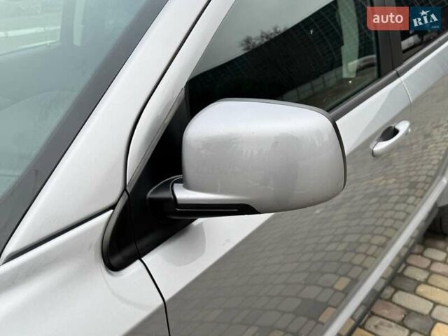 Сірий Додж Джорні, об'ємом двигуна 2.4 л та пробігом 124 тис. км за 13499 $, фото 57 на Automoto.ua