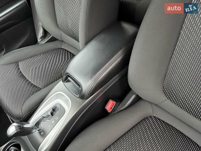 Сірий Додж Джорні, об'ємом двигуна 2.4 л та пробігом 124 тис. км за 13499 $, фото 41 на Automoto.ua