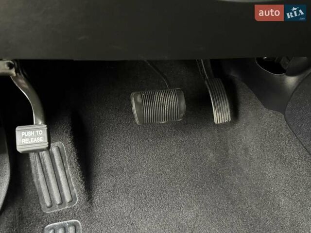 Сірий Додж Джорні, об'ємом двигуна 2.4 л та пробігом 124 тис. км за 13499 $, фото 49 на Automoto.ua