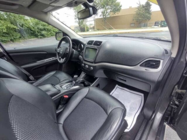 Серый Додж Джорни, объемом двигателя 2.4 л и пробегом 34 тыс. км за 8500 $, фото 8 на Automoto.ua