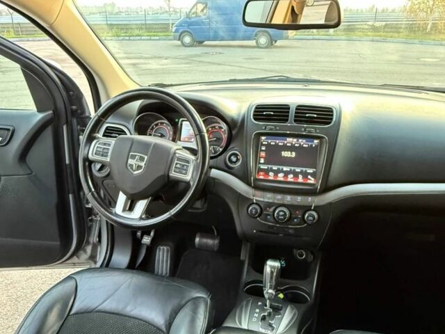 Сірий Додж Джорні, об'ємом двигуна 2.4 л та пробігом 127 тис. км за 14999 $, фото 11 на Automoto.ua