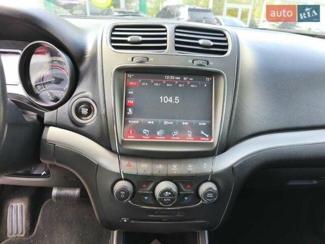 Сірий Додж Джорні, об'ємом двигуна 2.36 л та пробігом 127 тис. км за 14950 $, фото 15 на Automoto.ua