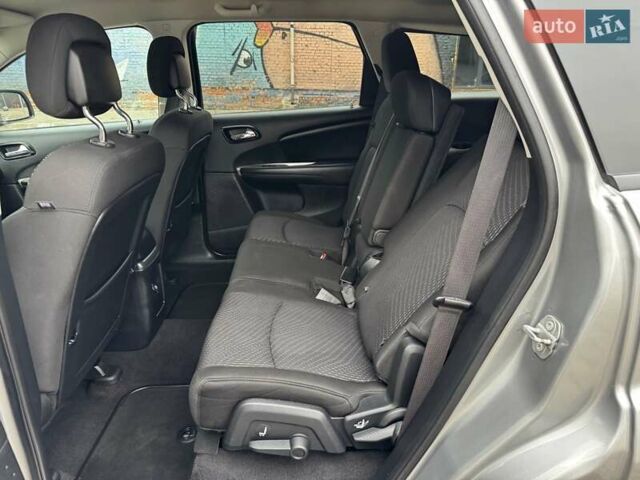 Сірий Додж Джорні, об'ємом двигуна 2.4 л та пробігом 124 тис. км за 13499 $, фото 44 на Automoto.ua