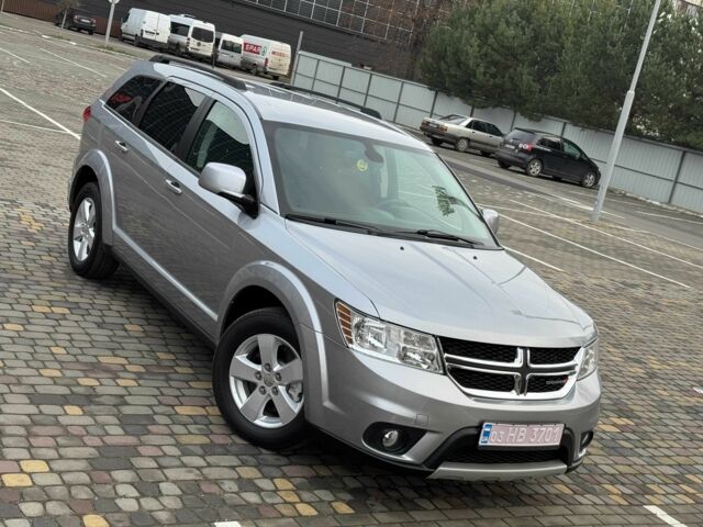 Серый Додж Джорни, объемом двигателя 2.4 л и пробегом 124 тыс. км за 13499 $, фото 13 на Automoto.ua