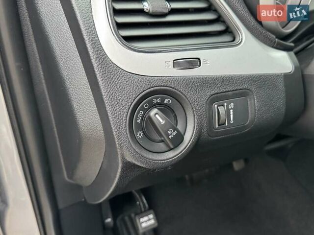 Сірий Додж Джорні, об'ємом двигуна 2.4 л та пробігом 124 тис. км за 13499 $, фото 34 на Automoto.ua