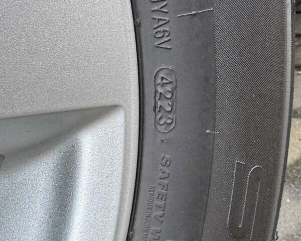 Сірий Додж Джорні, об'ємом двигуна 2.4 л та пробігом 124 тис. км за 13499 $, фото 67 на Automoto.ua